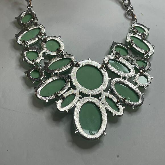 Statement Necklace mint Green Silver tone costume jewelry faceted faux stones - Picture 11 of 14